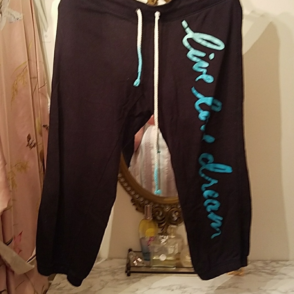 Aeropostale Cropped Sweat Pants